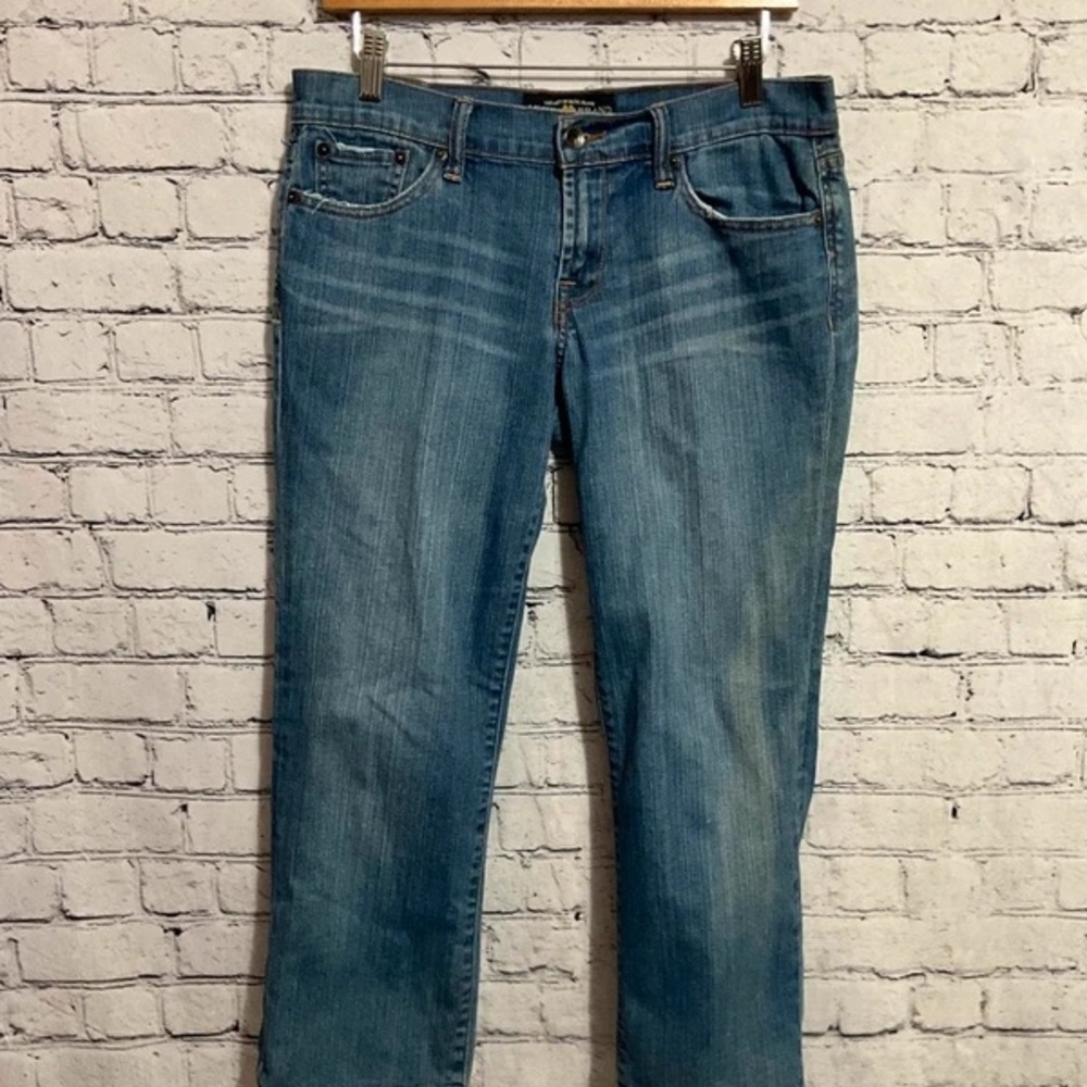 Lucky Brand Women's Classic Blue Straight Leg Jeans